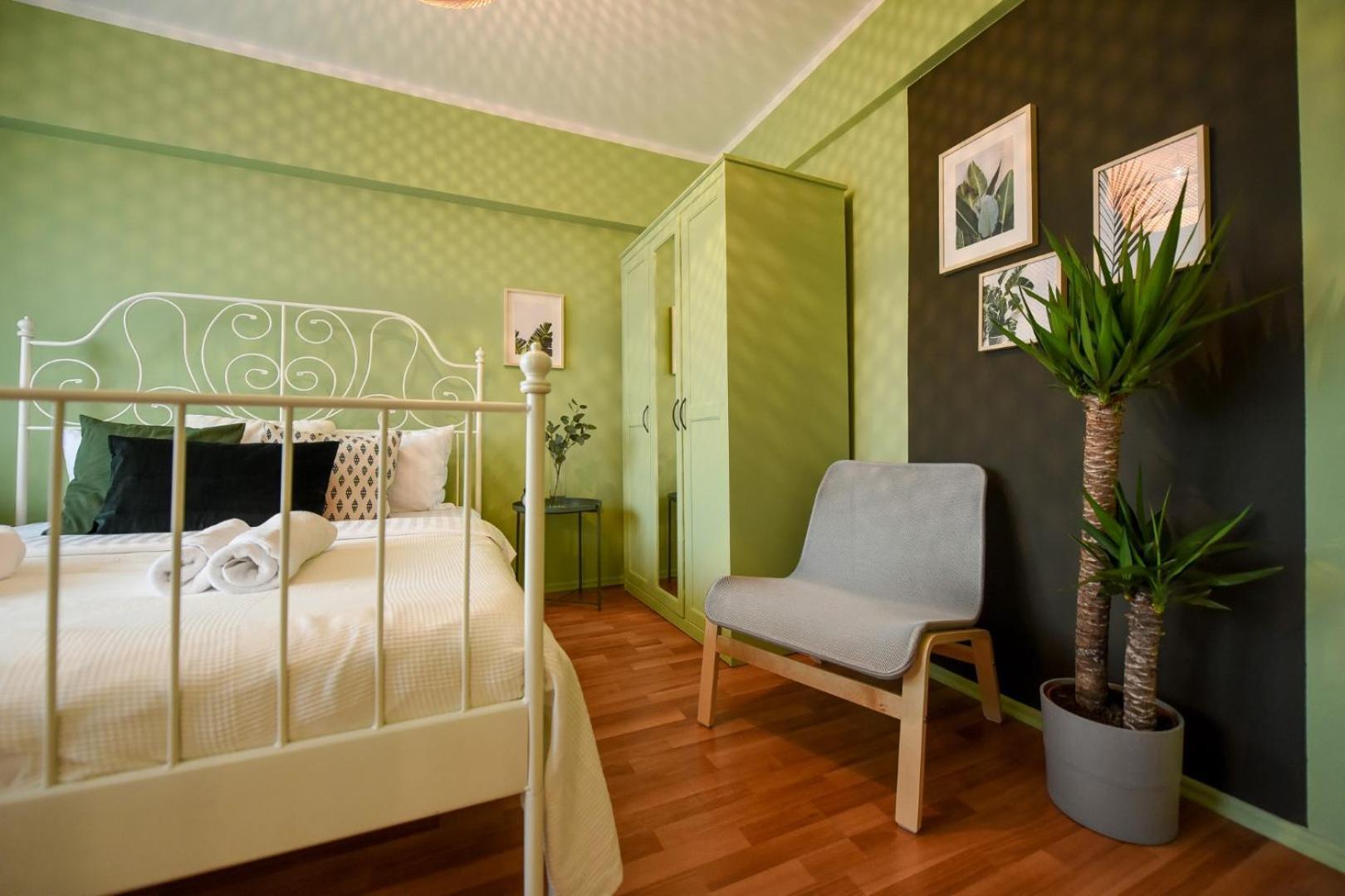 Chic Accommodation With Breathtaking Views Over Calea Victoriei - Your Central Heaven Bukarest Zimmer foto