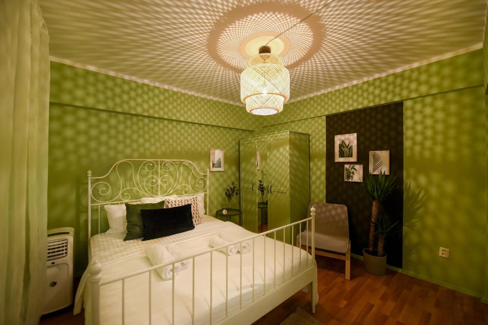 Chic Accommodation With Breathtaking Views Over Calea Victoriei - Your Central Heaven Bukarest Zimmer foto
